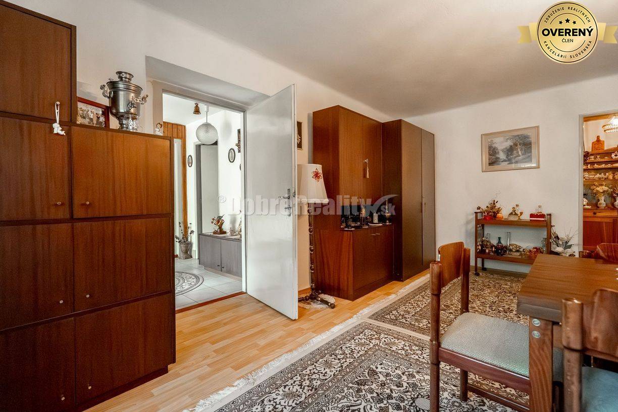 REZERVOVANÝ: Pôvodný starohorský dom pod lesom, 154 m2, Staré Hory - N