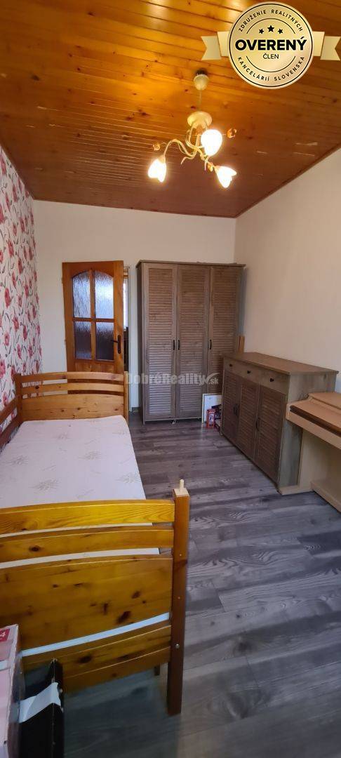 Dobré reality - znížená cena RD s veľkým pozemkom 2455 m2 v kľudnej ča