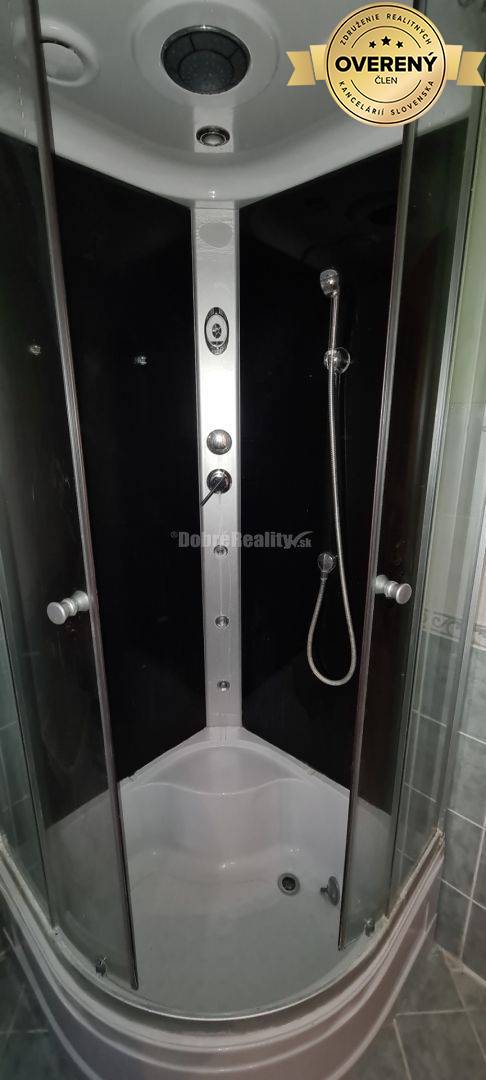 Dobré reality - znížená cena RD s veľkým pozemkom 2455 m2 v kľudnej ča