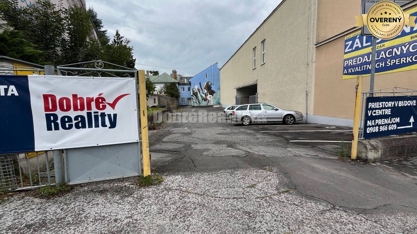 DOBRÉ REALITY - Parkovacie miesta v centre mesta na prenájom