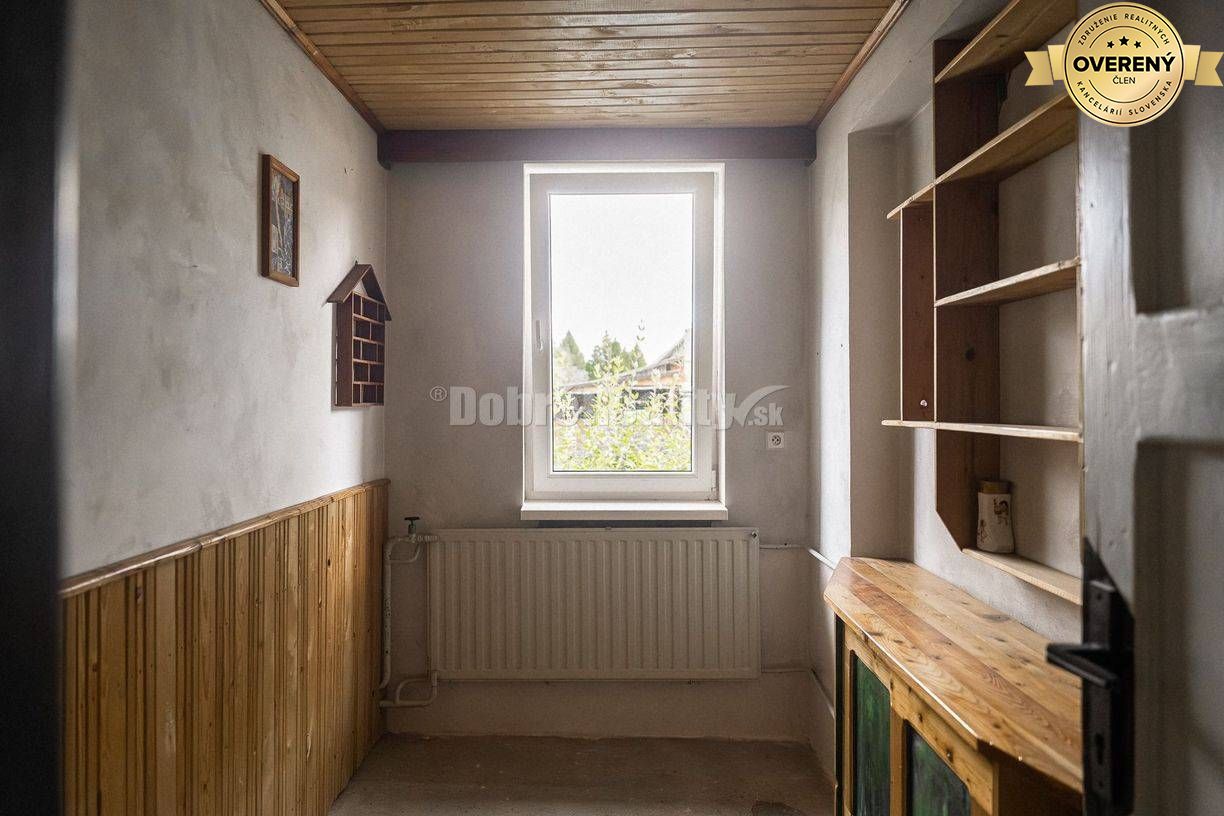 Gazdovský rodinný dom v tichej ulici, 123 m2, Polomka