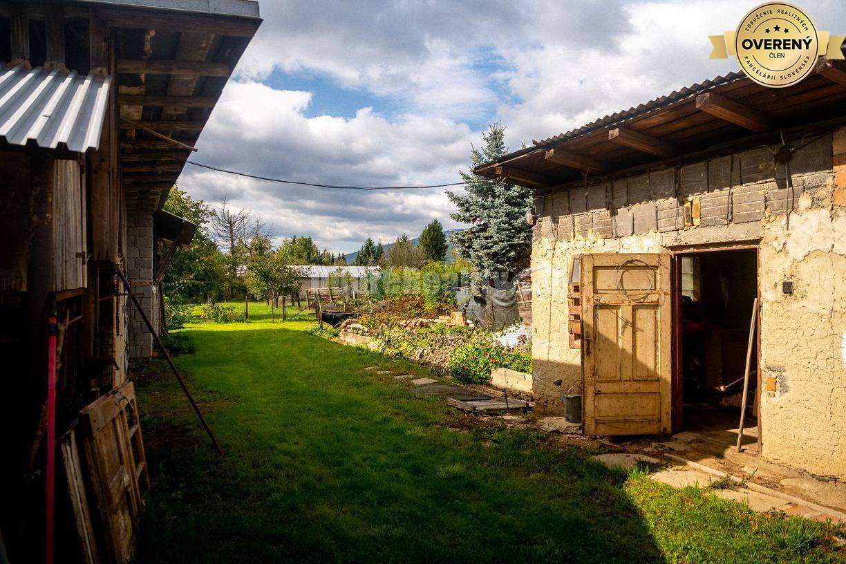 PREDAJ: 4 izbový gazdovský dom v tichej ulici, 136 m2, Polomka