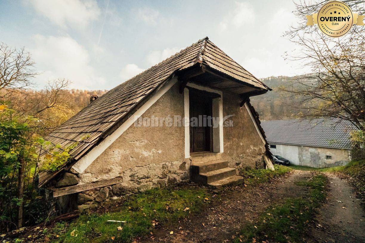 PREDAJ: Historický mlyn s náhonom, obytnou časťou a samostatným domom,