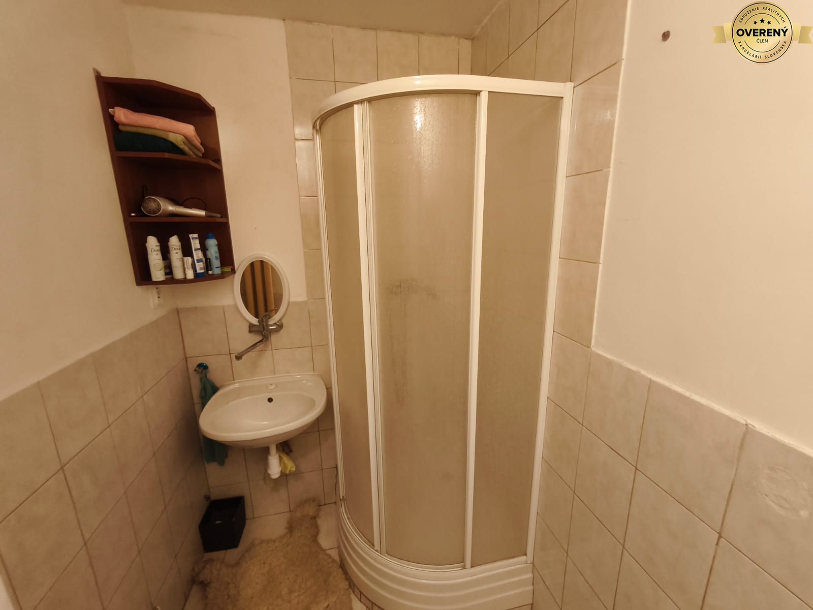 ef1d61fd-b6e6-451d-ac86-111b07709646.jpg