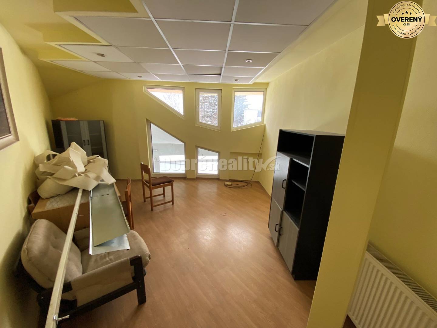 DOBRÉ REALITY ponúkajú na prenájom pekné komerčné priestory na obchod