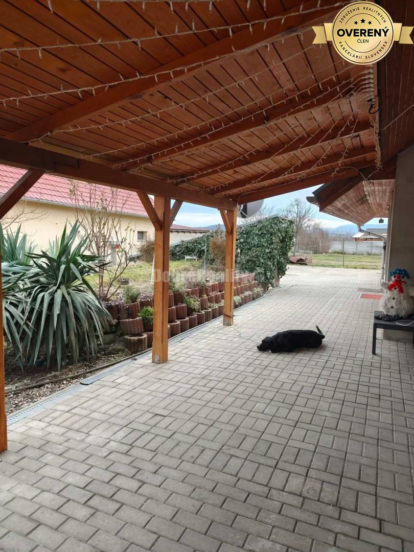 Ponúkame na predaj 3 -izb. rodinný dom po kompletnej rekonštrukcii v o