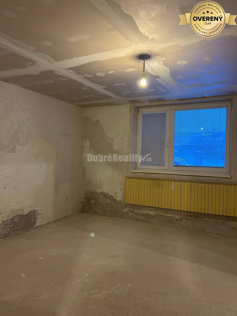 Novinka v obci Neded, pôvodný 3 - izbový rodinný dom na predaj.