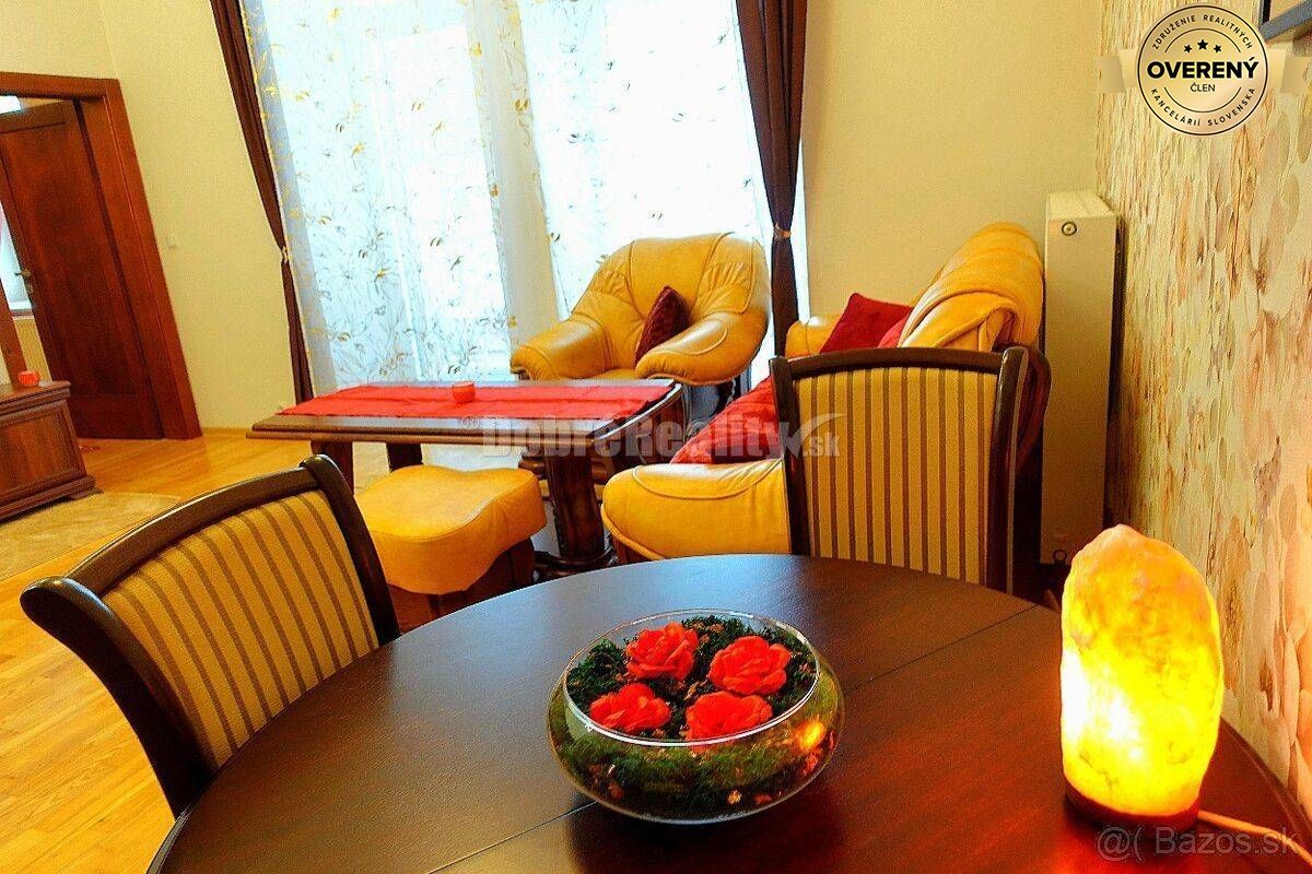 Dobré reality ponúkajú prémiový prenájom 2-izbového bytu v centre Popr