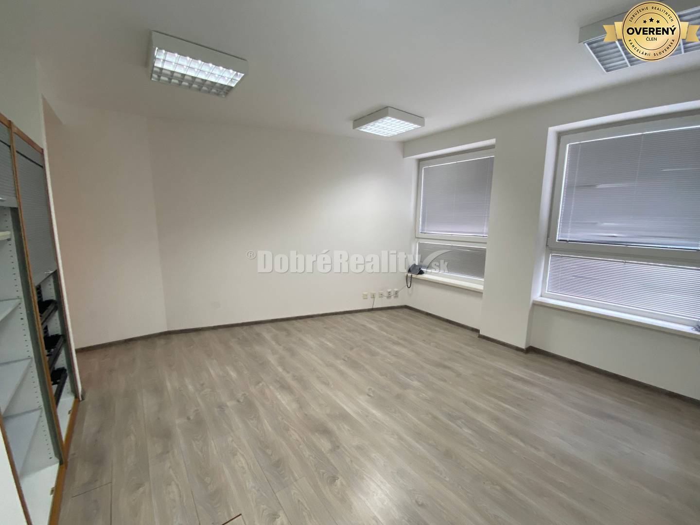 DOBRÉ REALITY ponúkajúú na prenájom peknú kancelária alebo komerčný
