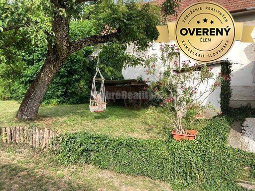 RK Dobré reality predáva dom s viničným domčekom v obci Bajtava