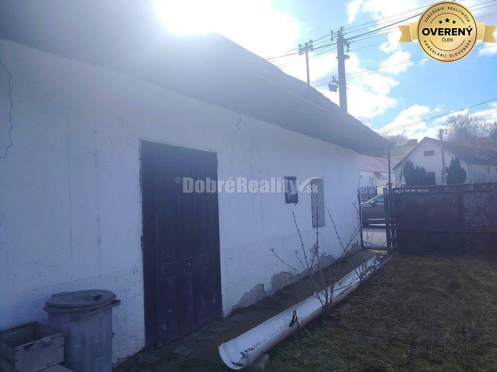 RK Dobré reality predáva dom s viničným domčekom v obci Bajtava