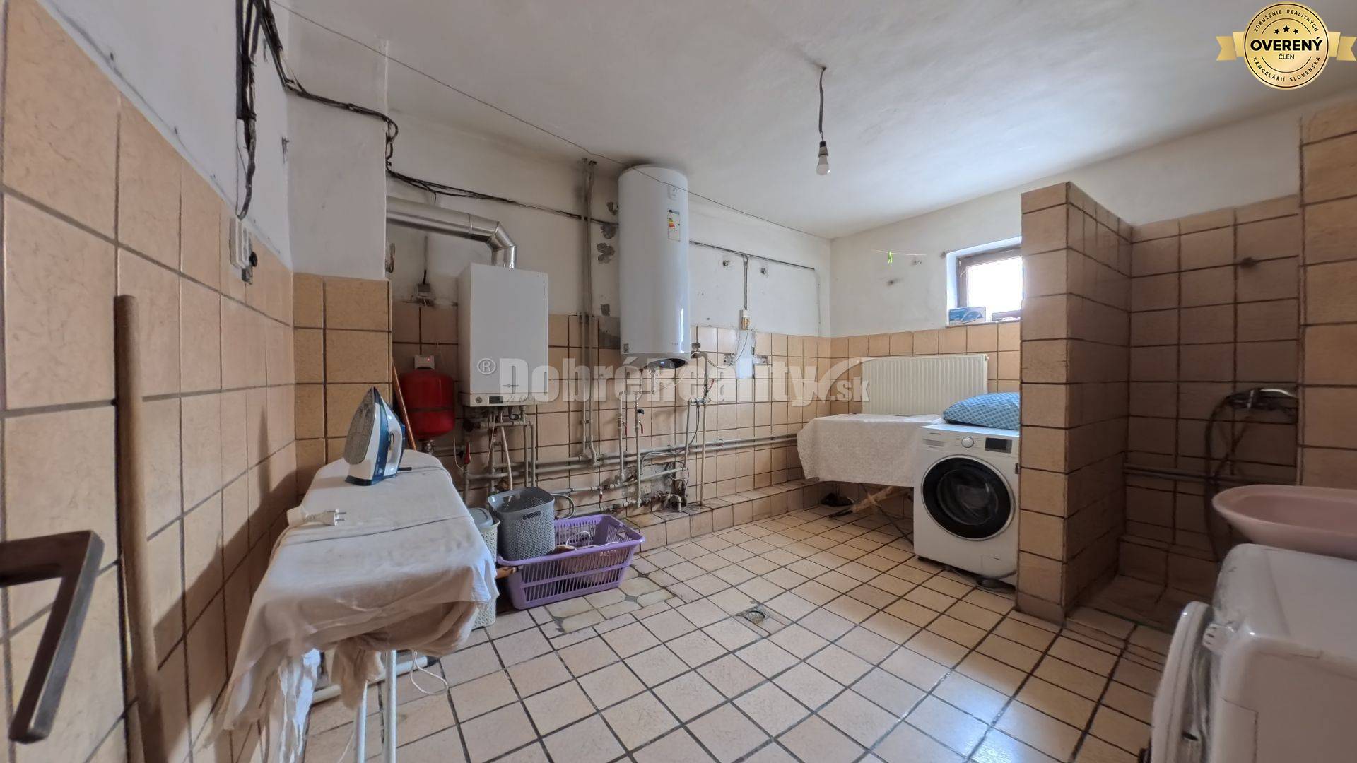 Dobré Reality – Ponúkajú na predaj priestranný rodinný dom