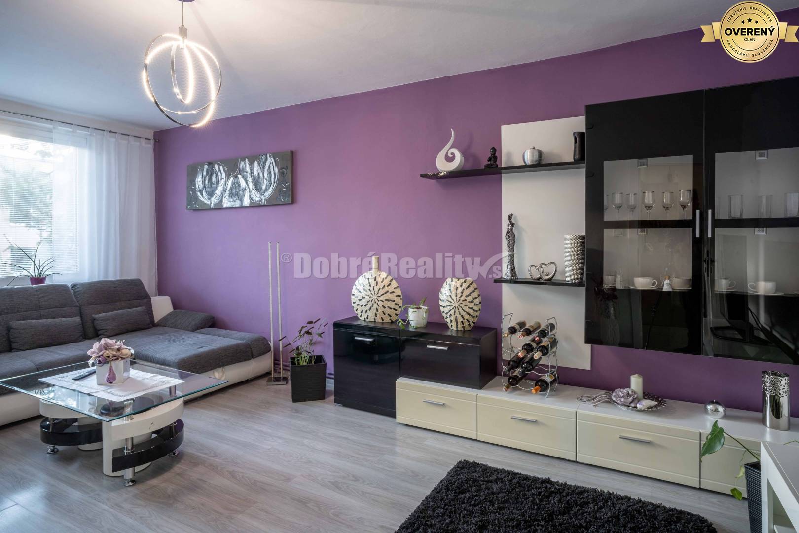 EXKLUZÍVNE 4-IZBOVÝ BYT 84m2 - REKONŠTRUKCIA, ZARIADENÝ, VOĽNÝ IHNEĎ