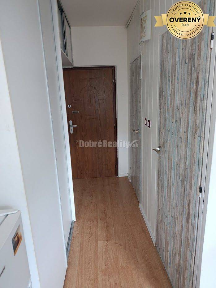 Dobré Reality, Vám ponúkajú na predaj zariadený jednoizbový byt v Pop