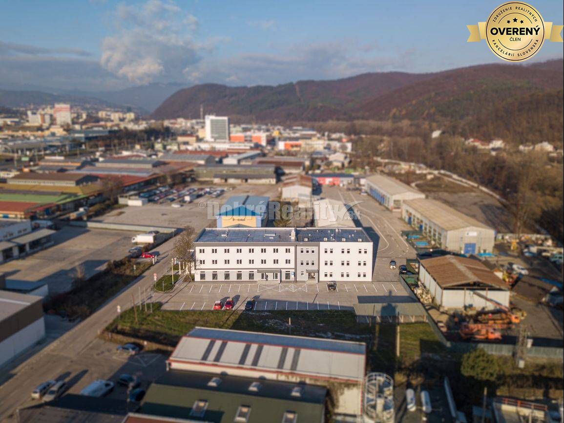 Obchodný alebo administratívny priestor, 160 m2, Banská Bystrica