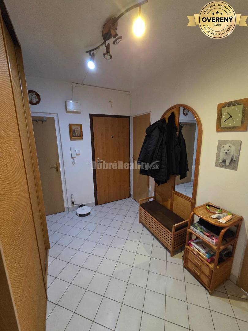 Zaujímavá investičná príležitosť, Dvojgeneračný byt v Prievidzi na Dlh