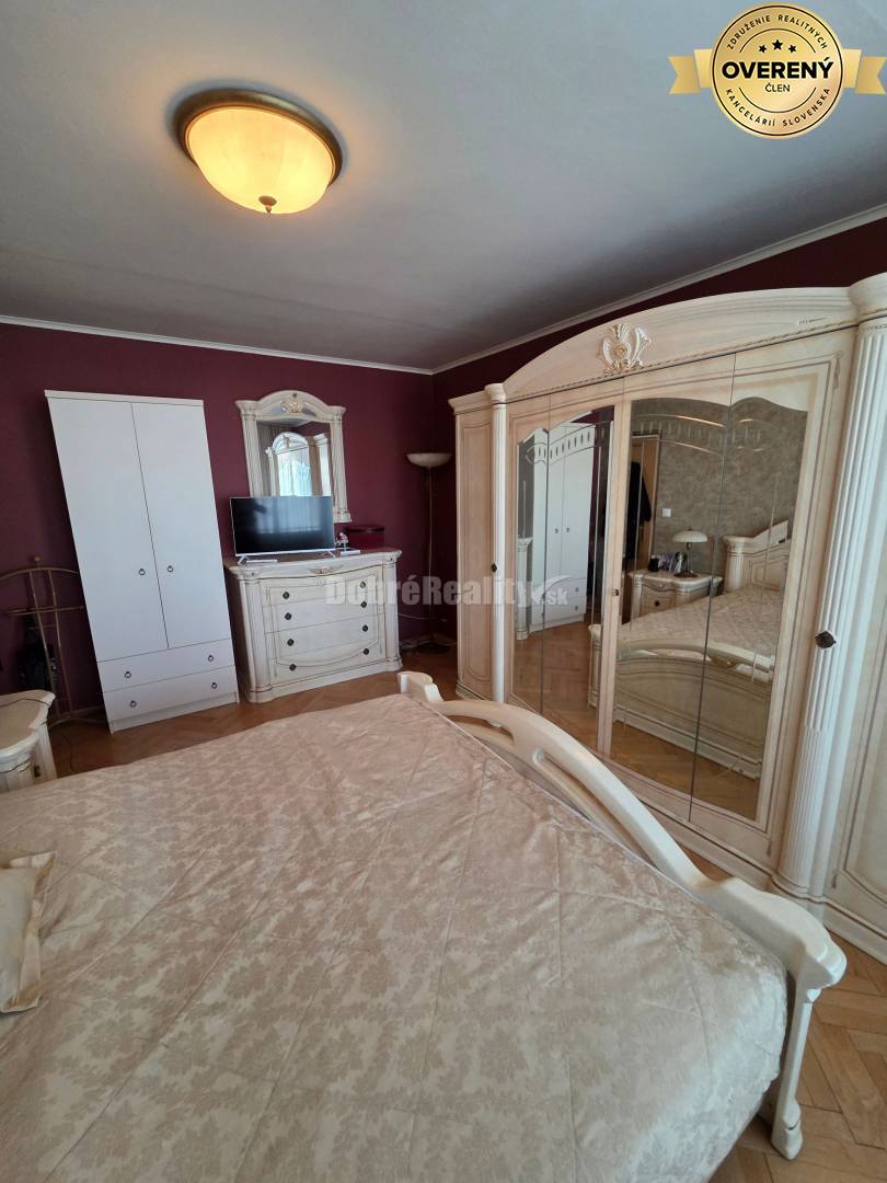 Zaujímavá investičná príležitosť, Dvojgeneračný byt v Prievidzi na Dlh