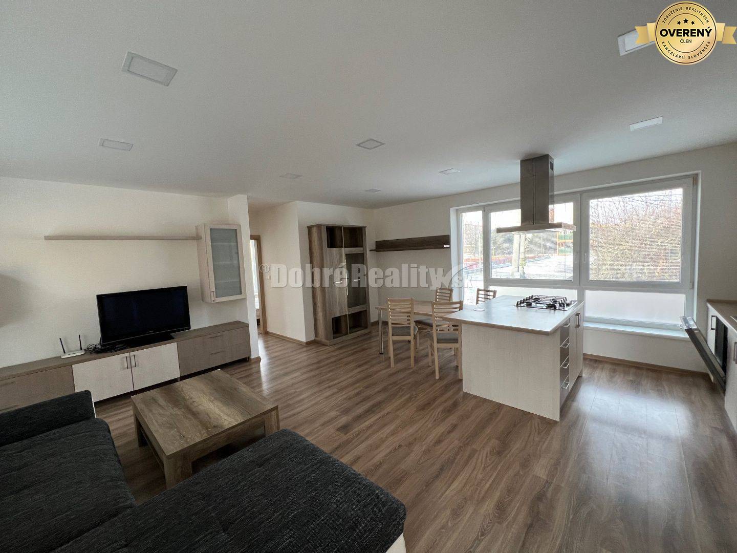 Na prenájom nádherný 3 izbovy byt v Prievidzi