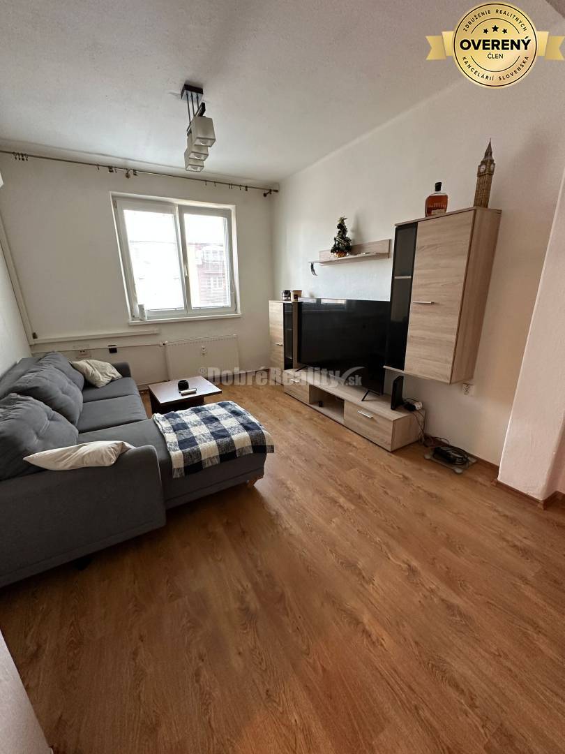 Na predaj 3-izbový byt