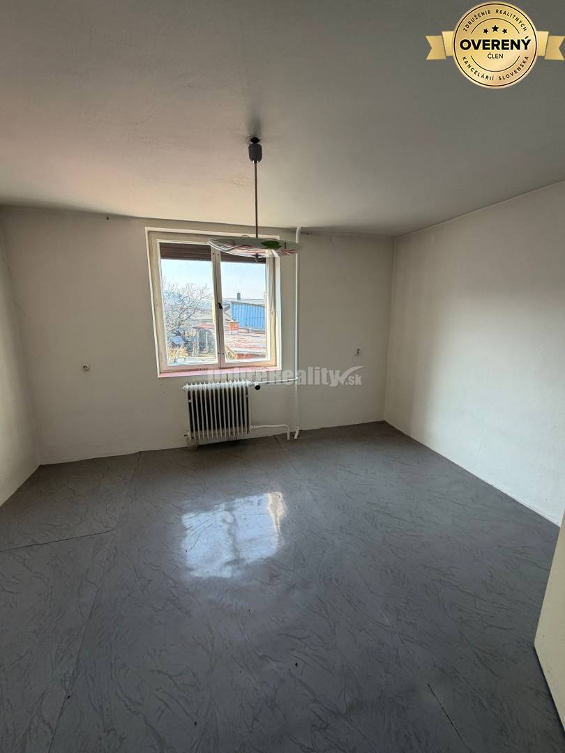 Ponúkame na predaj RD v mestskej časti Prievidze v Hradci