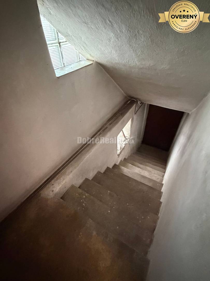 Ponúkame na predaj RD v mestskej časti Prievidze v Hradci