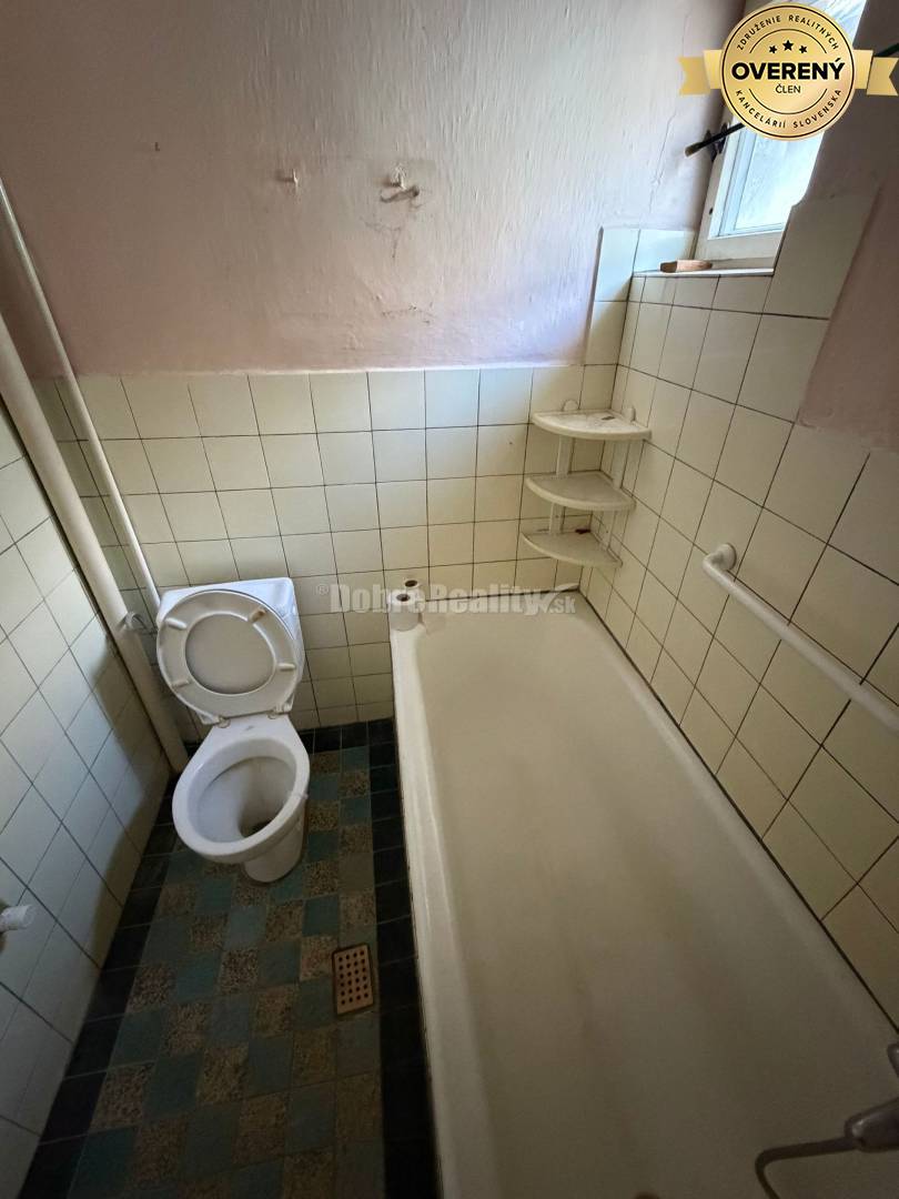 Ponúkame na predaj RD v mestskej časti Prievidze v Hradci