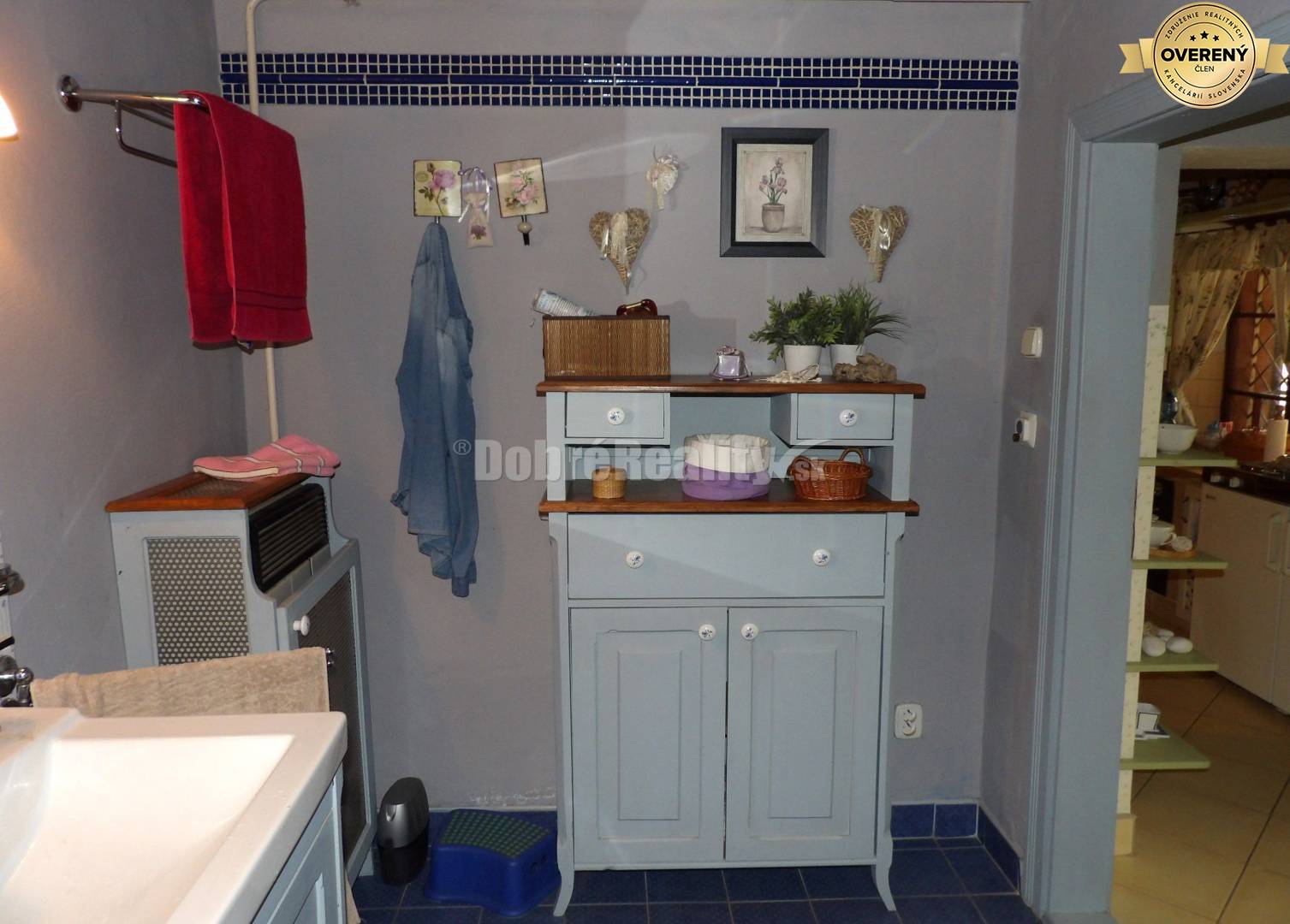 Pôvabný domček s očarujúcou záhradou na PREDAJ