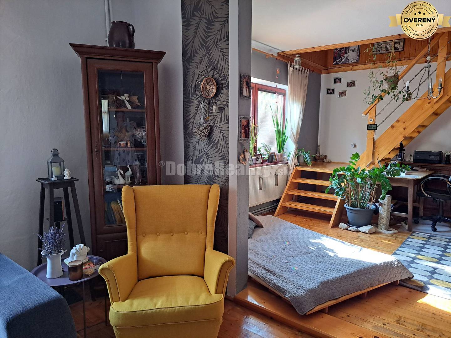 Znížená cena-CENTRUM - priestranný dvojpodlažný dom- úžitková plocha 1