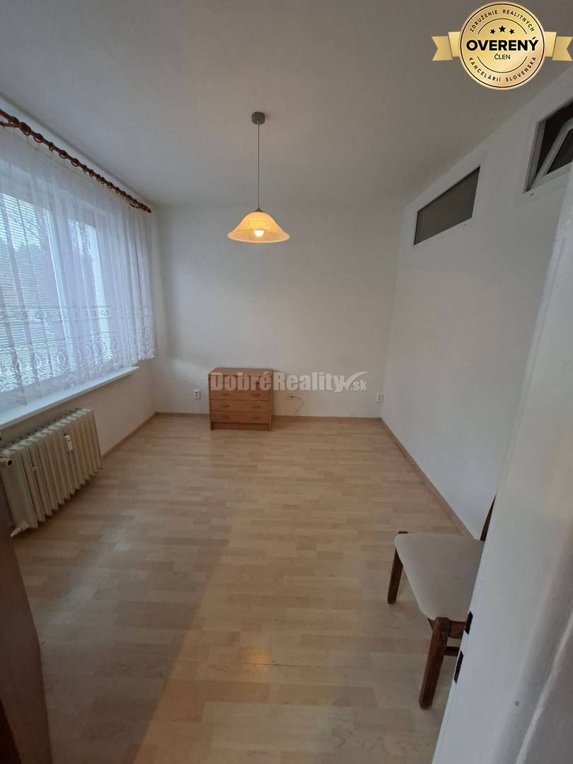 DOBRÉ REALIY -Na prenájom kompl. zeriadený 2-i byt prerobený na 3-i ,