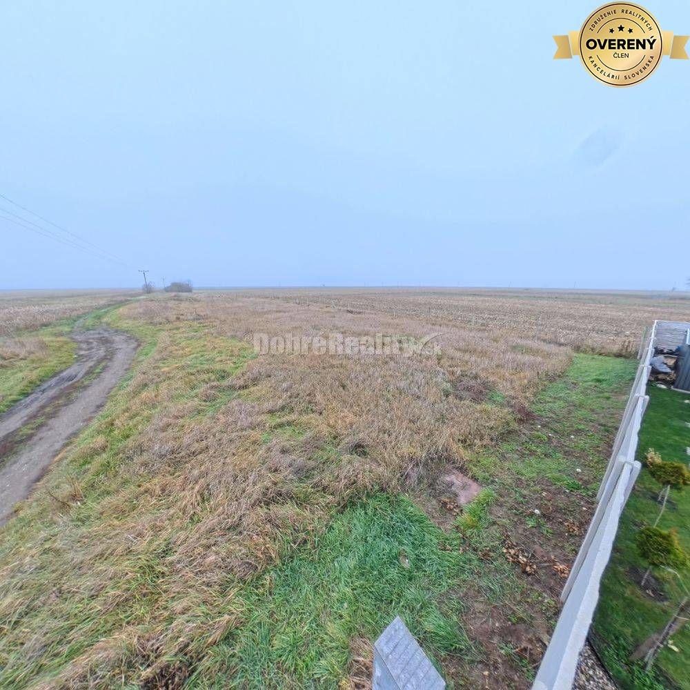 Dobré Reality – Stavebný pozemok 884 m² – Želiezovce, časť Mikula