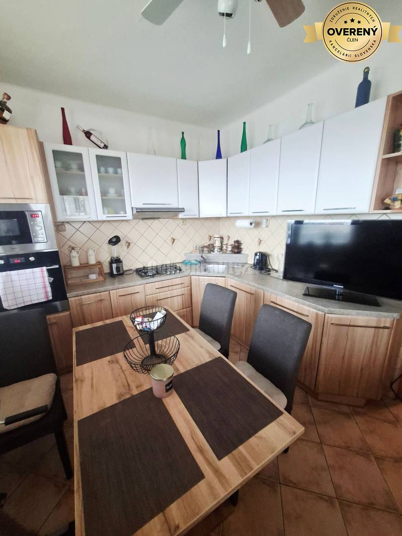 Exkluzívne u nás- na predaj RD vo Dvoroch nad Žitavou