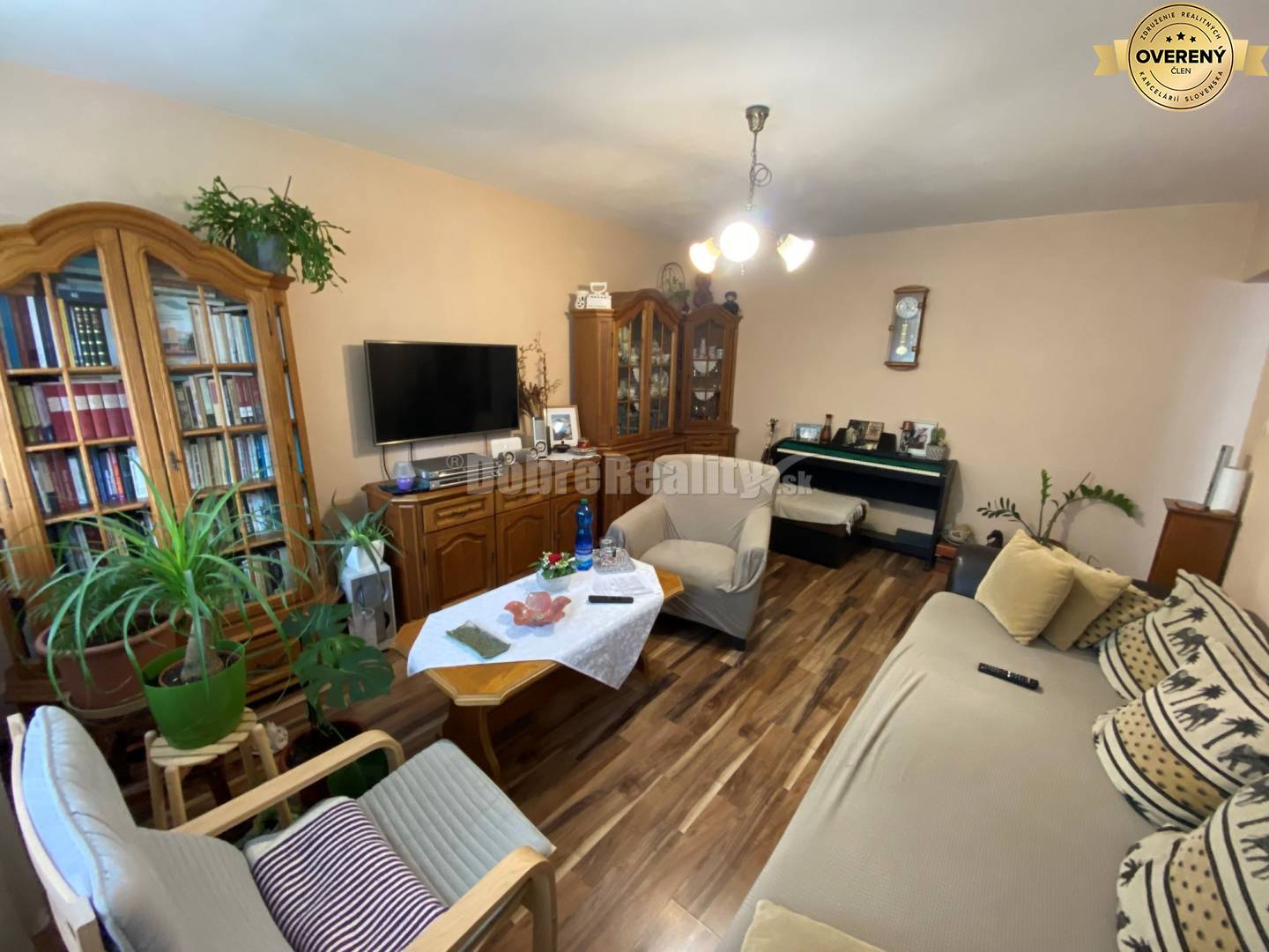 DOBRÉ REALITY ponúkajú na predaj krásny 4-izbový byt v tichej lokalite