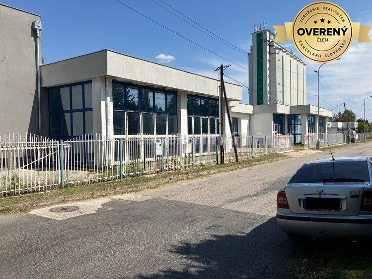 RK Dobré reality predáva polyfunkčný objekt v Hurbanove.