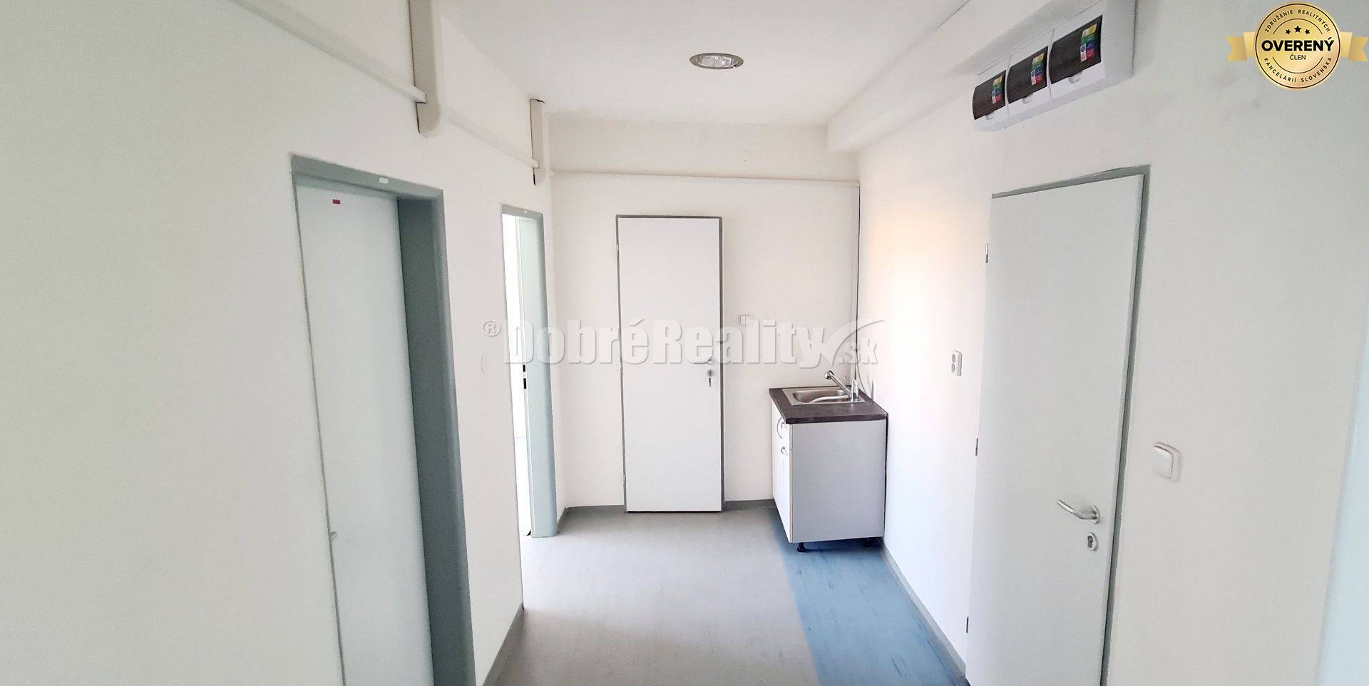 Dobré reality na prenájom 2x - 2-izbový priestor 32,80 m2, klimatizáci