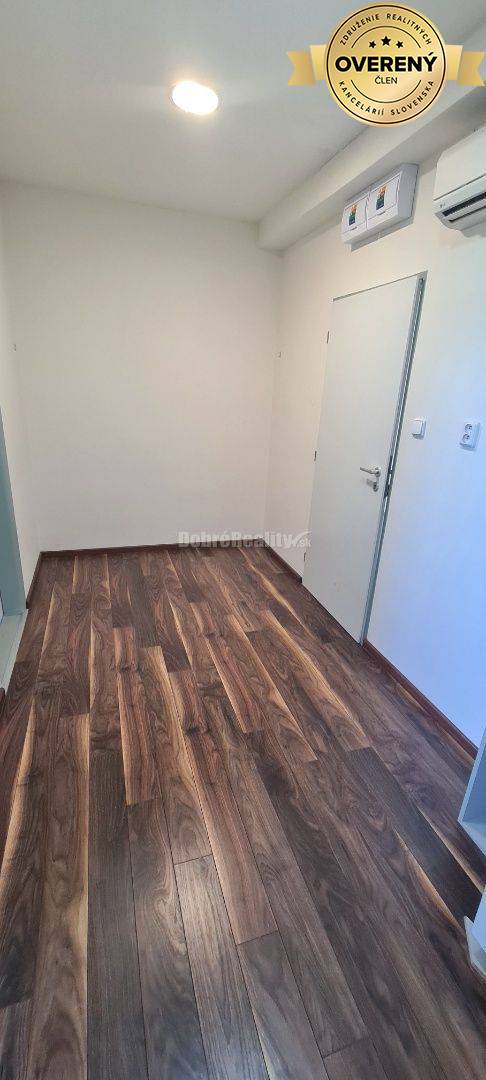 Dobré reality na prenájom 2x - 2-izbový priestor 32,80 m2, klimatizáci