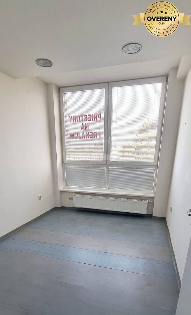 Dobré reality-na prenájom priestory 48,4 m2 a 30,90m2+ kúpelňa s wc, p