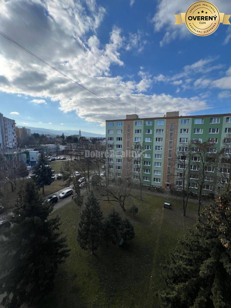 Exkluzívne na prenájom nádherná garsónka v Prievidzi