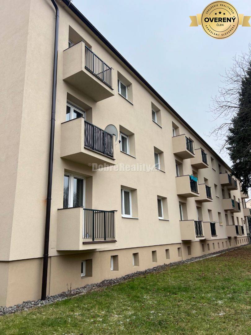 Na prenájom krasny 2 izbový byt .