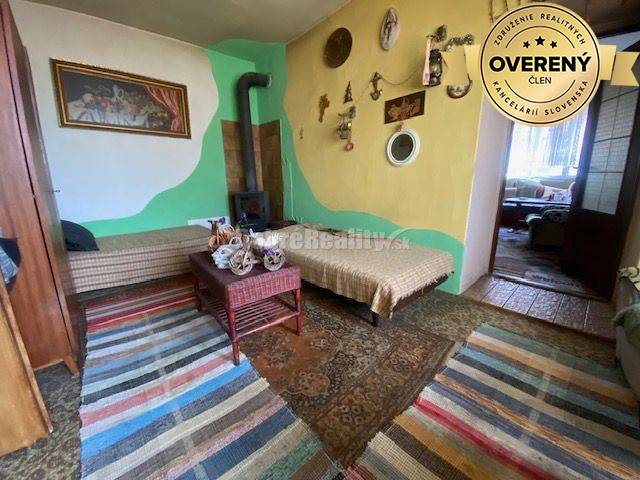 PREDAJ - Rodinný dom v obci Krahule, okres Žiar nad HronomHľadáte