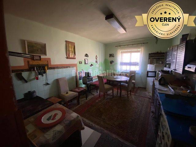 PREDAJ - Rodinný dom v obci Krahule, okres Žiar nad HronomHľadáte