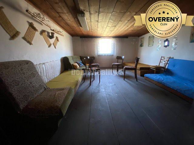 PREDAJ - Rodinný dom v obci Krahule, okres Žiar nad HronomHľadáte