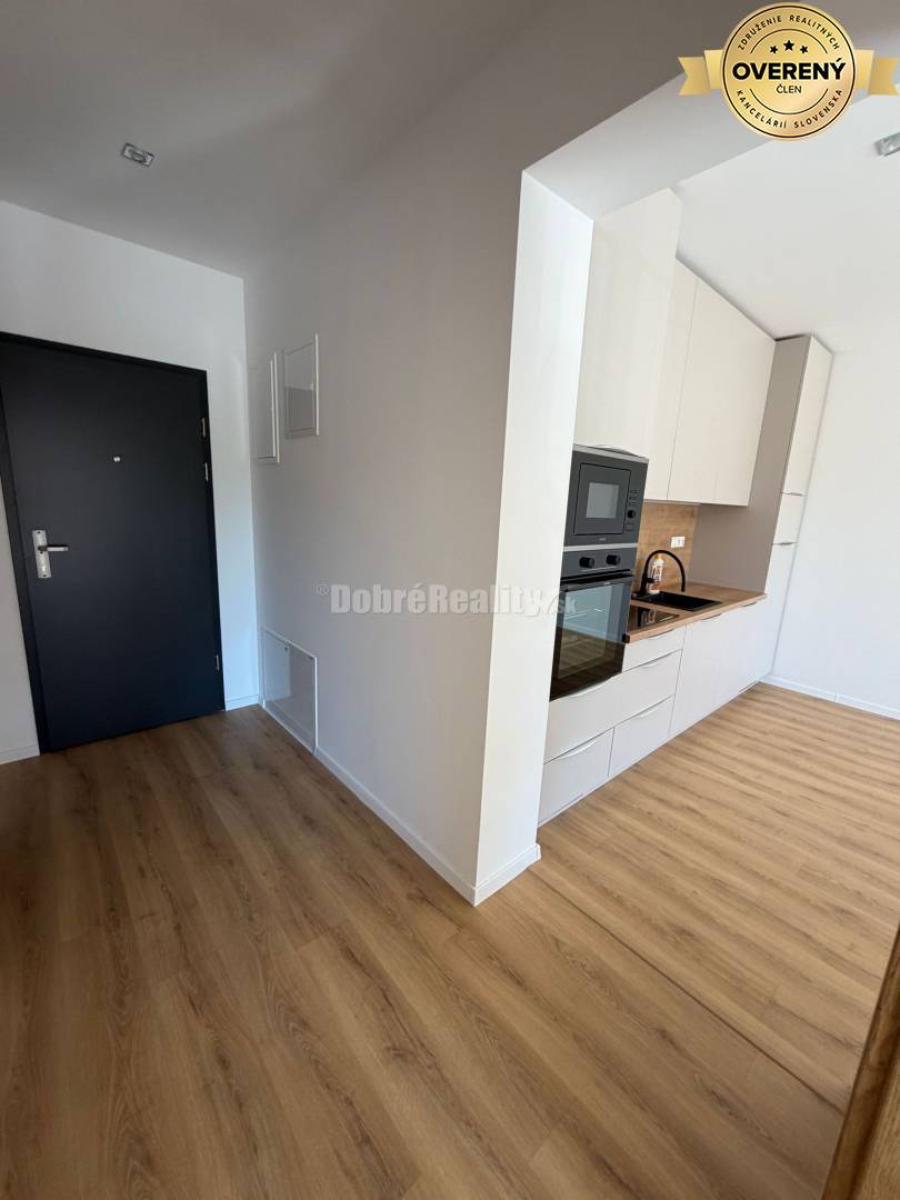 Ponukame na prenájom nadštandardný 2 izbovy byt v novostavbe RIVERSID