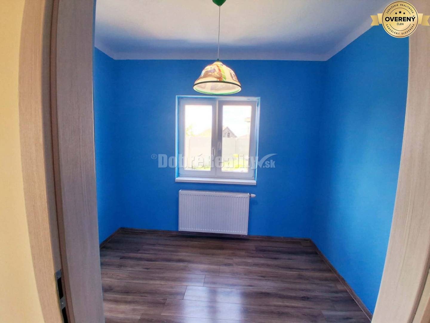 Ponúkame na predaj 3-izb. rodinný dom v obci Dvory nad Žitavou.