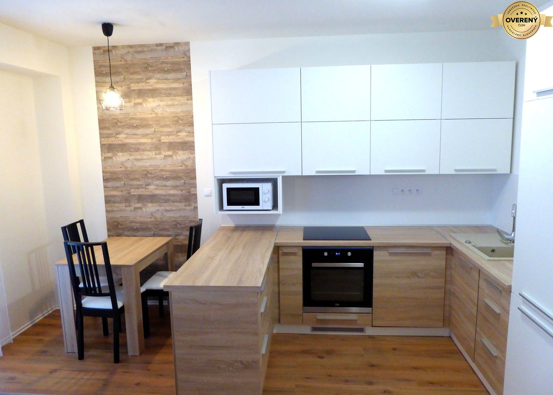 P1070478-zmenš.jpg